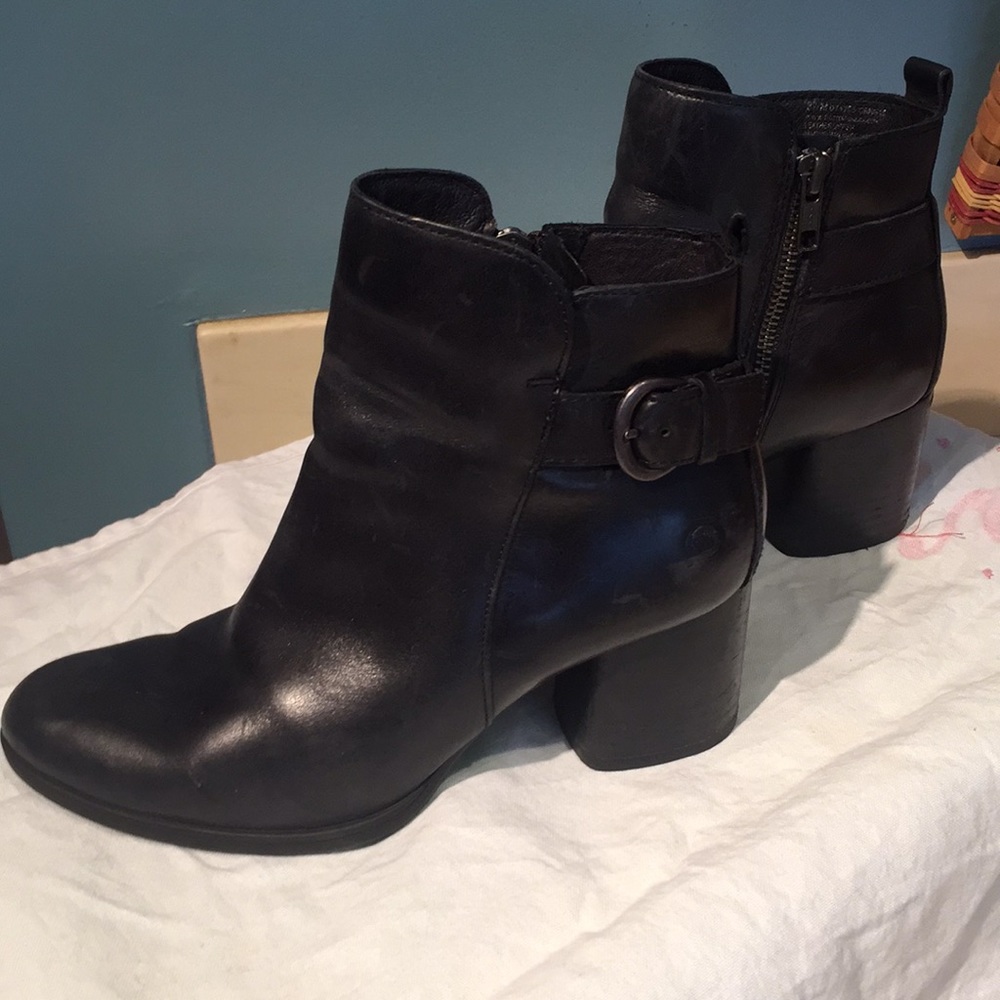 Born boots